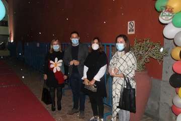 La alcaldesa de Telde alaba el ambiente mágico de la Casa de la Navidad/Francisco Javier Santana y TA.